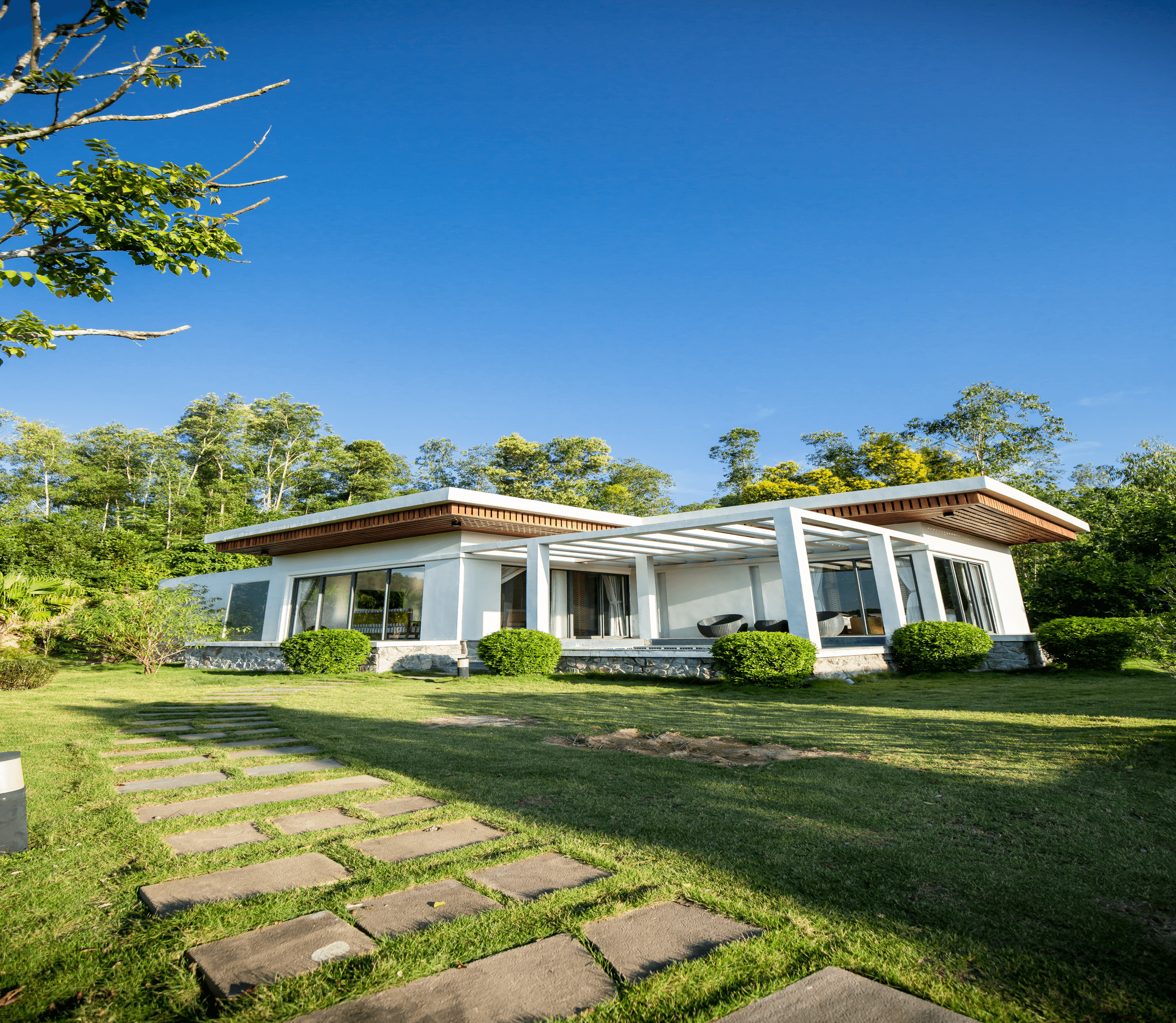 Khách sạn Mường Thanh Luxury Diễn Lâm