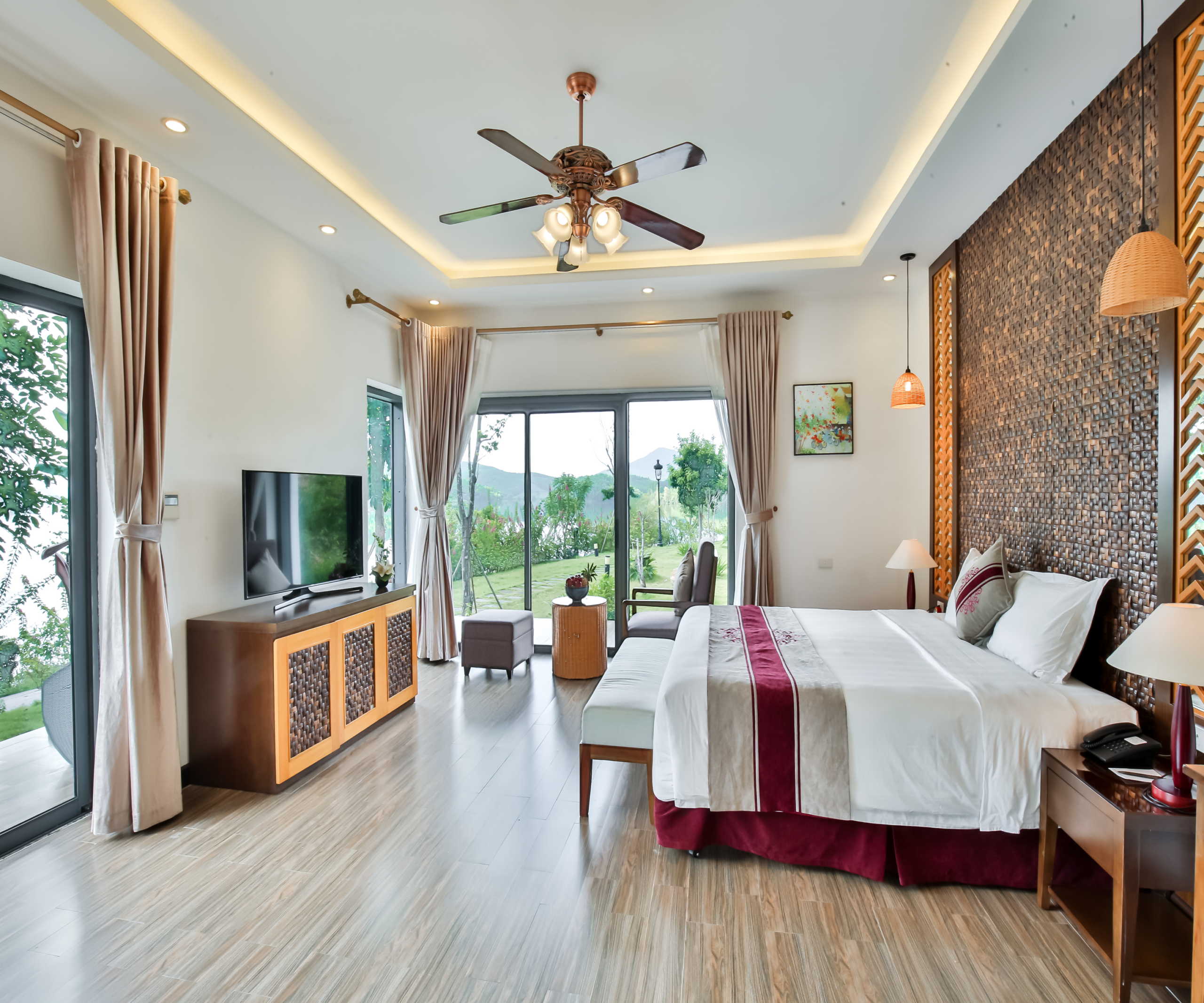 Khách sạn Mường Thanh Luxury Diễn Lâm