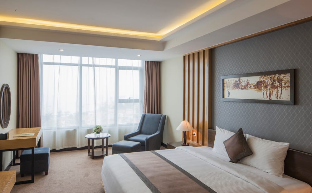 Khách sạn Mường Thanh Luxury Nhật Lệ